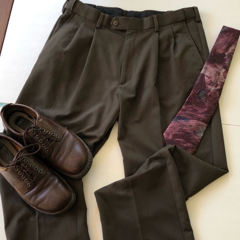 Men’s dress slacks